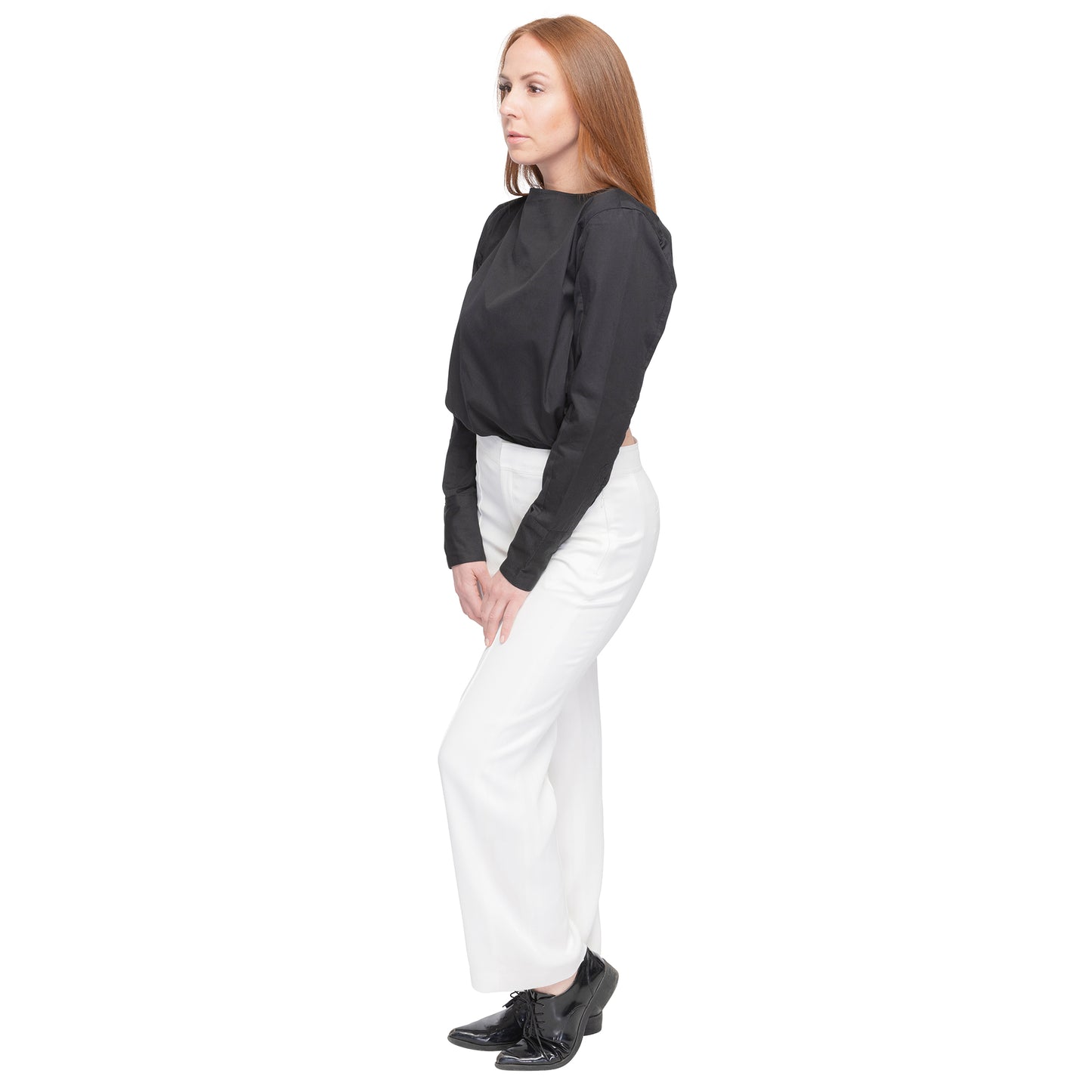 Women's Long Sleeve Top with Open Back in Black - casacomostyle