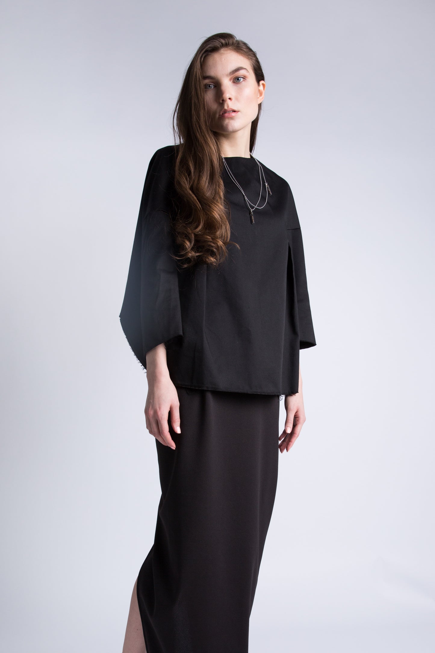 BLACK PLEATED SHIRT W/ CHIFFON CUFFLINKS