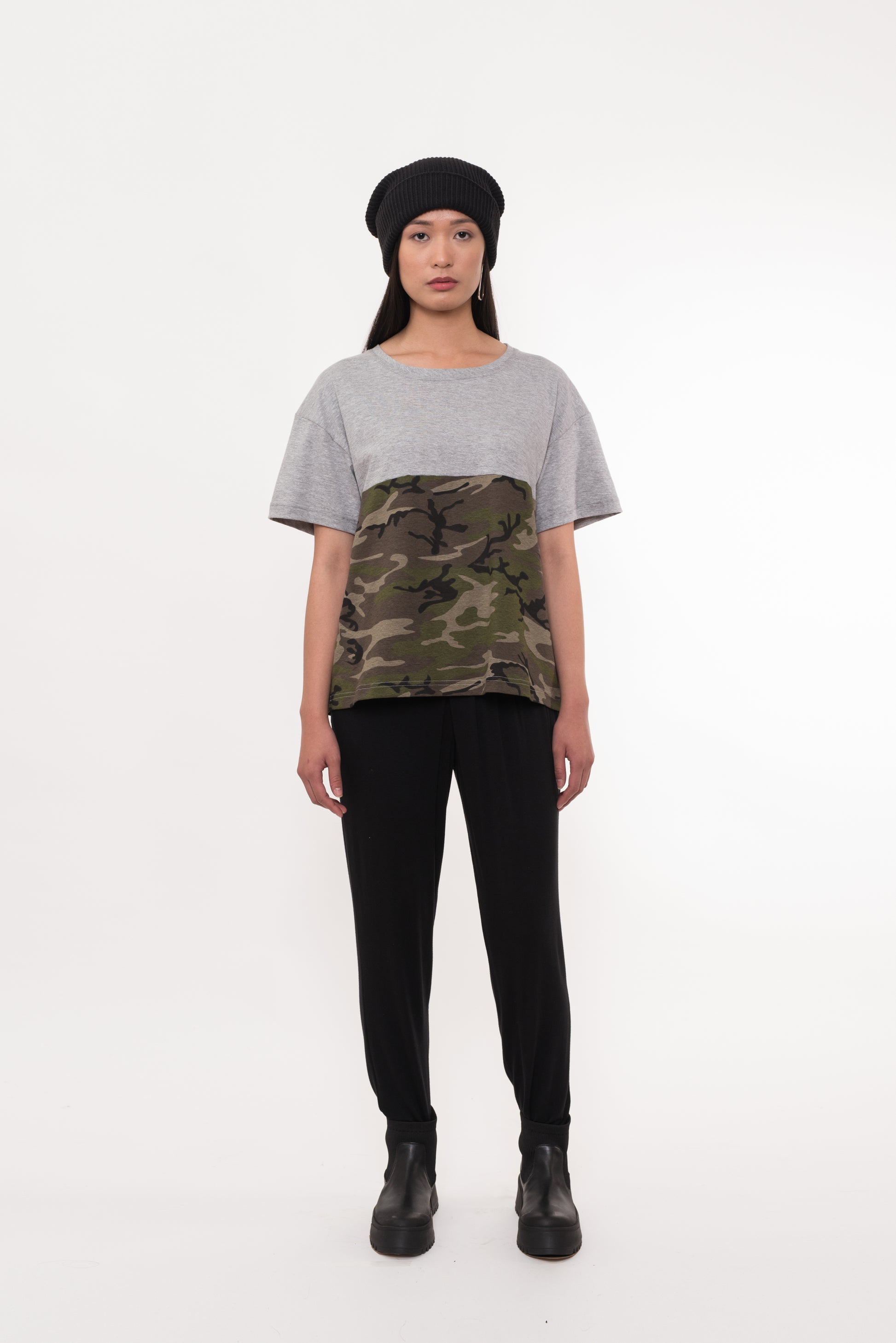 Camouflage Print Short Sleeve T-shirt - casacomostyle